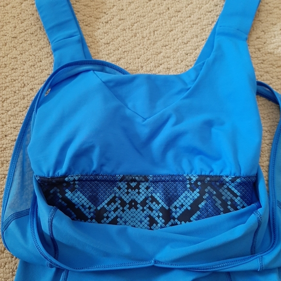 Lululemon Super Sport Tank - Picture 6 of 7